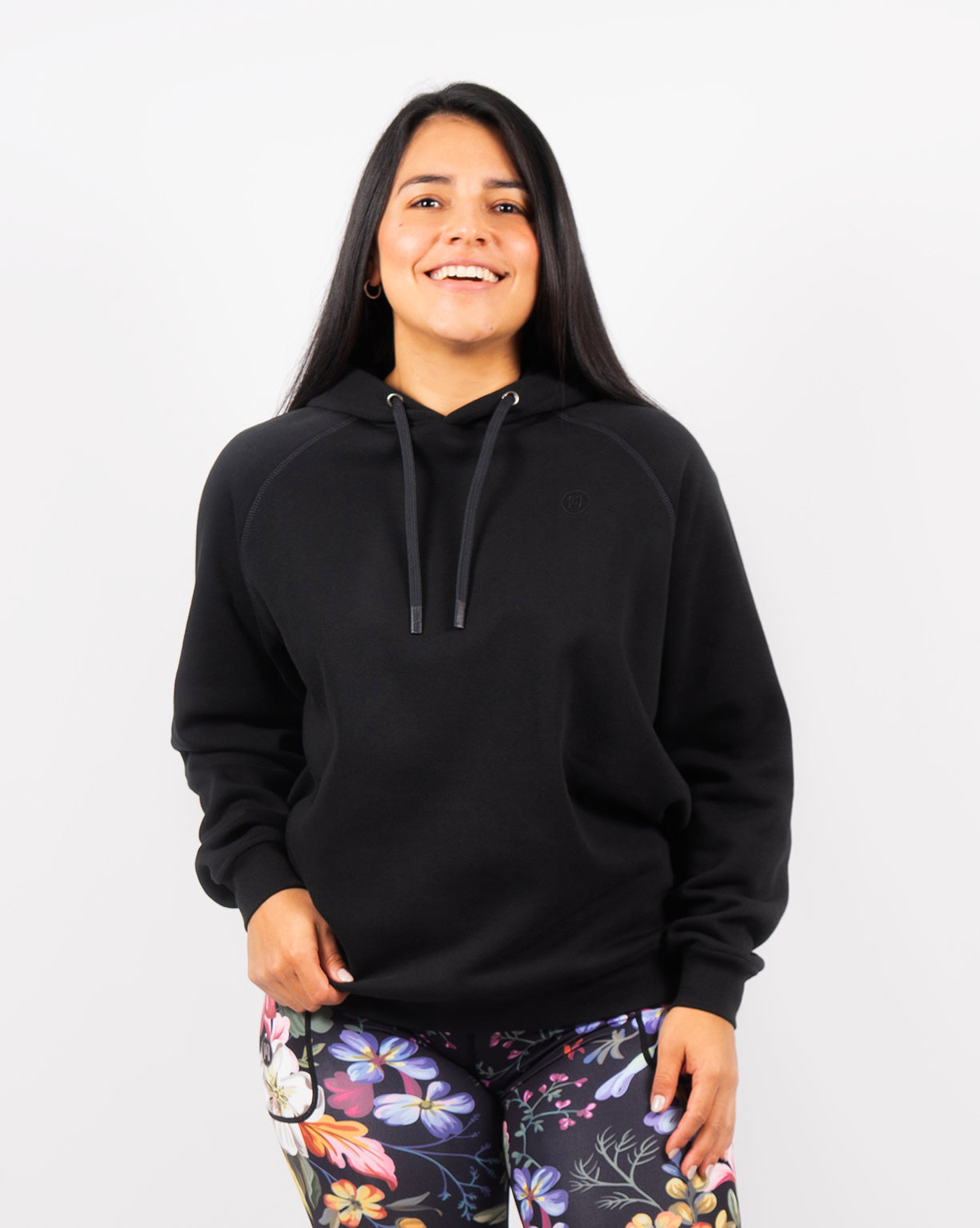 Ida Klassisk Sort Hoodie – Komfort og Stil til Hverdagen
