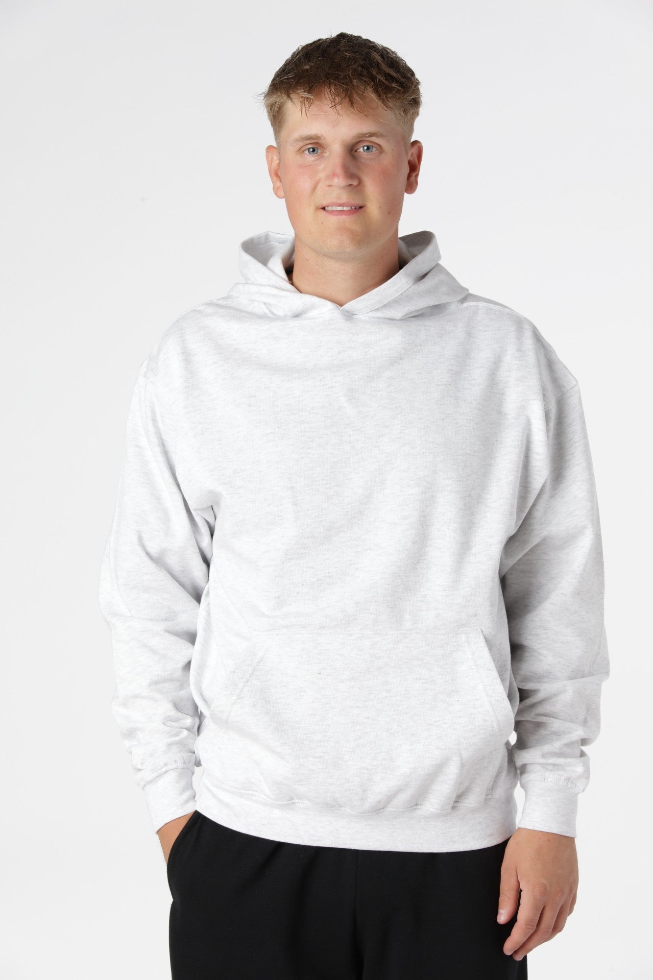 Klassisk Grå Hoodie - Enkelhed til Hverdagen